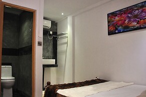 Sun UP Hotel
