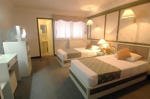 Highway Hotel