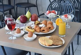 Alexandros Suites & Apartments