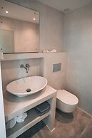 Alexandros Suites & Apartments