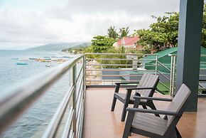 GT Seaside Inn