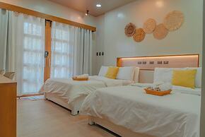 GT Seaside Inn