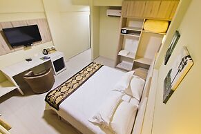 Megal Suites Hotel