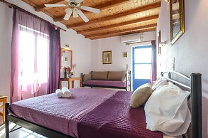 Hotel Panormos