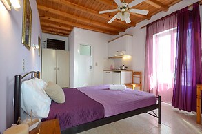Hotel Panormos