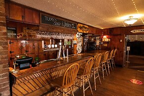 The Cove Inn