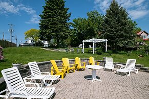 The Cove Inn