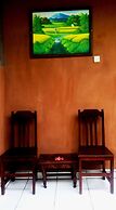 Mami In Homestay