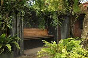 Villa 80