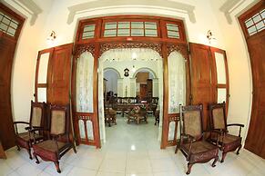 Villa 80