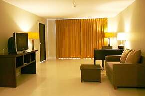 Summer Spring Hotel