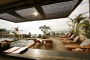Summer Spring Hotel
