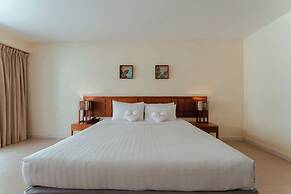 Sandy Spring Hotel