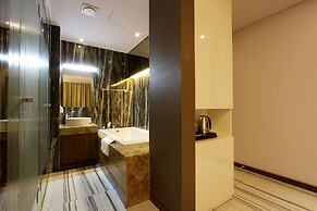 Royal Prime Hotel