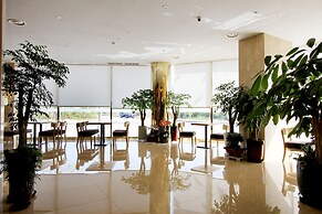 Royal Prime Hotel