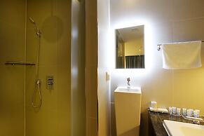 Royal Prime Hotel