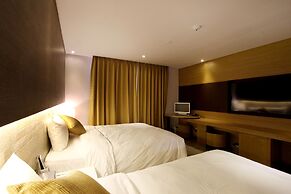 Royal Prime Hotel