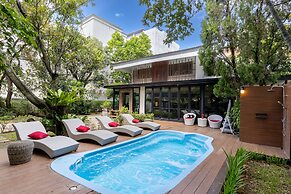 Private Pool Villa 88 Nimman Chiangmai