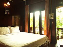 Vang Vieng Sunrise View Resort