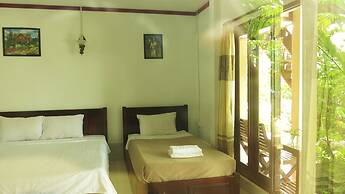 Vang Vieng Sunrise View Resort