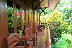 Vang Vieng Sunrise View Resort