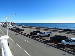 Breakers by the Sea
