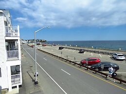 Breakers by the Sea