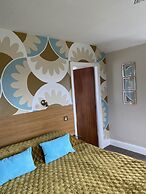 Park Manor Hotel