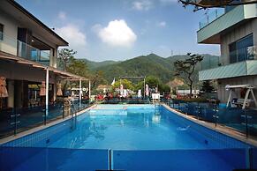 Ethren Resort