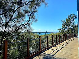 Riviera Mackay