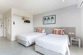 Recenta Phuket Suanluang by Deevana