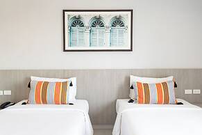 Recenta Phuket Suanluang by Deevana