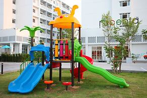 Recenta Suite Phuket Suanluang