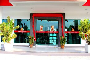906 Premier Hotel