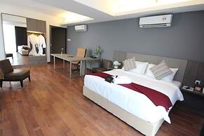 Nexus Business Suite Hotel