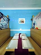OYO Gin House Hotel
