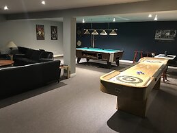Hush Lodge & Cottages