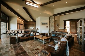 Stoneridge Estate