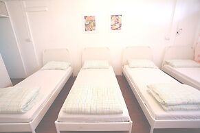 Blue Jasmine Hostel