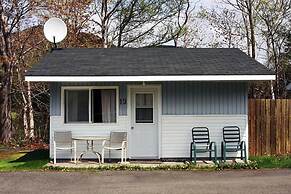 The Mountain View Motel & Cottages