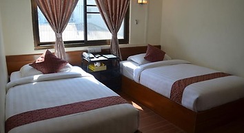 Royal Diamond Hotel