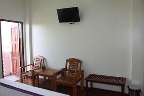 Golden Dream Hotel