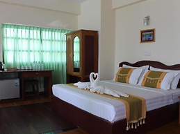 Golden Dream Hotel