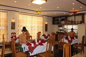 Golden Dream Hotel