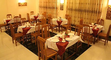 Golden Dream Hotel