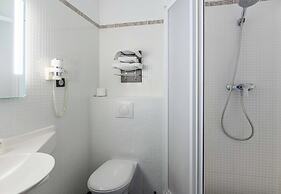 B&B HOTEL Compiègne Thourotte