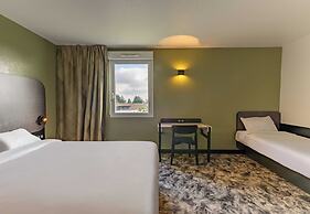 B&B HOTEL Compiègne Thourotte