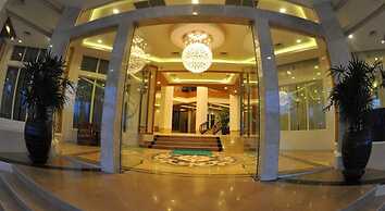 Hotel Hazel