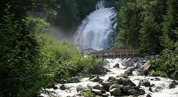 Hotel Denny