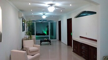 Hotel Ceo Group Malecon